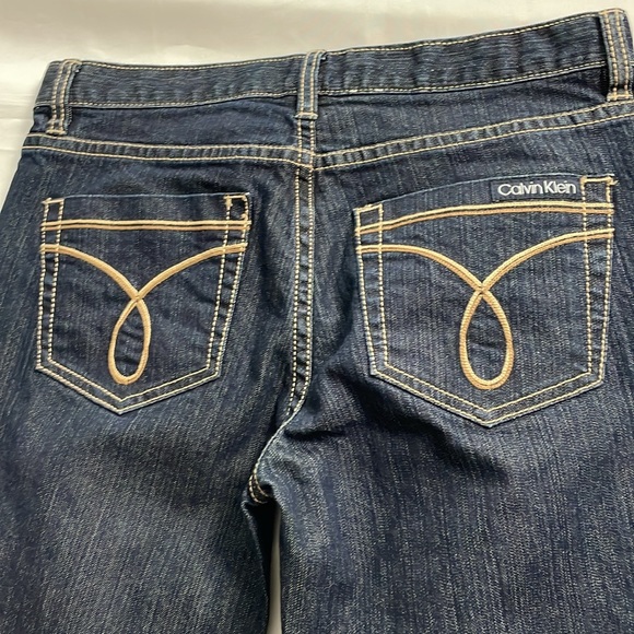 Women’s size 4 Calvin Klein Jeans dark blue jeans - Picture 8 of 10